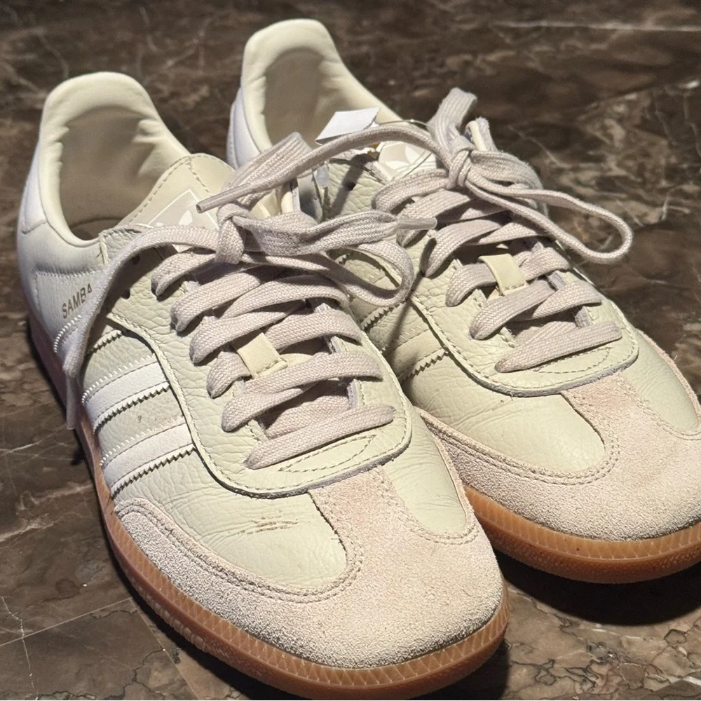 Adidas Samba Sneakers in Light Tan and Beige - Picture 4 of 17